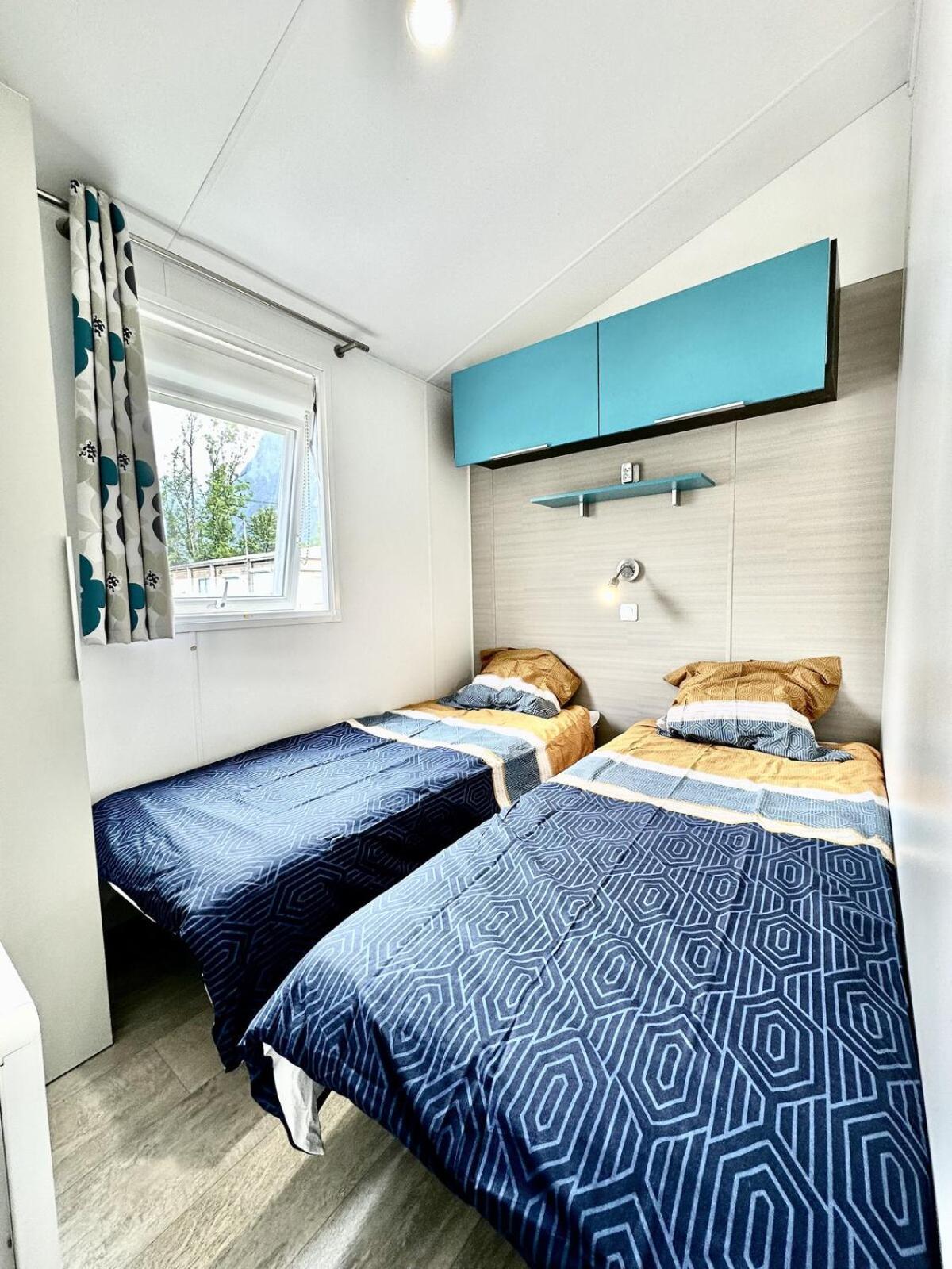Bungalow 3 Chambres Pour 6 Pers Avec Climatisation Camping 3 Etoiles Samoëns Extérieur photo
